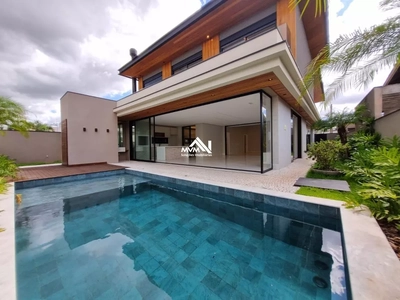 Sobrado, 5 quartos, 390 m² - Foto 1