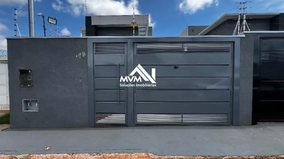 Casa, 3 quartos, 90 m² - Foto 1