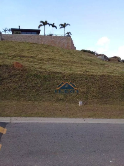 Loteamento e Condomínio, 800 m² - Foto 1