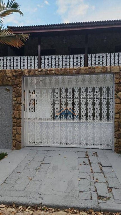 Casa, 3 quartos, 270 m² - Foto 4