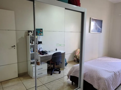 Casa, 4 quartos, 200 m² - Foto 1