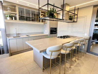 Apartamento, 4 quartos, 232 m² - Foto 1