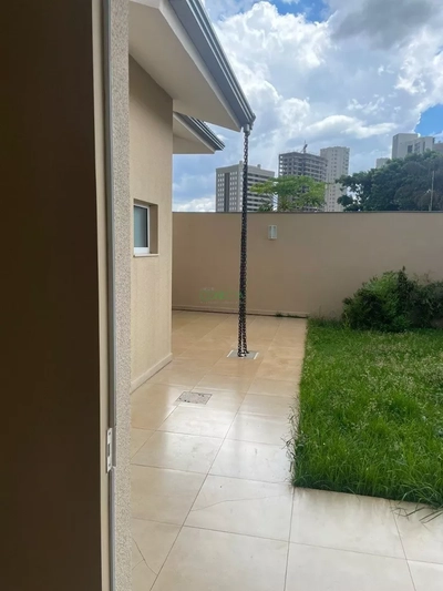 Casa, 4 quartos, 270 m² - Foto 1