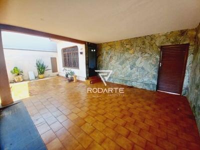 Casa, 3 quartos, 205 m² - Foto 2
