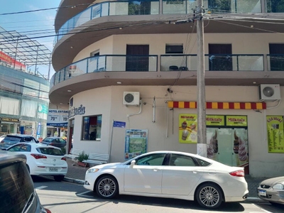 Prédio Inteiro - Foto 1