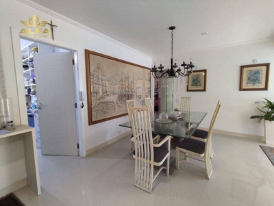 Cobertura, 3 quartos, 214 m² - Foto 4