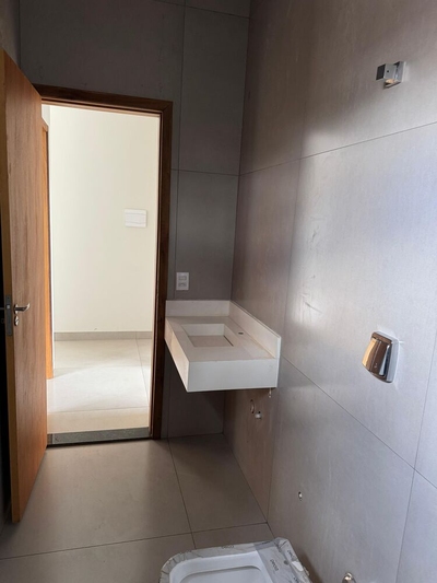 Casa, 2 quartos, 57 m² - Foto 1