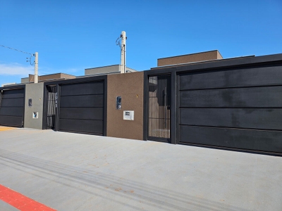 Casa, 2 quartos, 68 m² - Foto 1