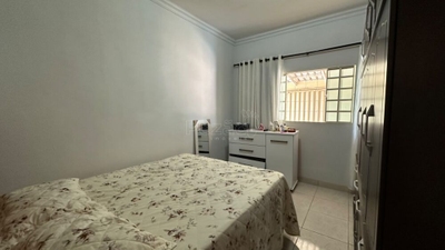 Casa, 4 quartos - Foto 2