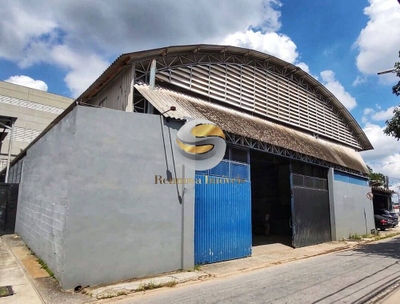 Prédio Inteiro, 1600 m² - Foto 1