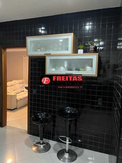 Casa, 3 quartos, 199 m² - Foto 3
