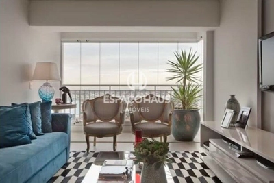 Cobertura, 3 quartos, 211 m² - Foto 1