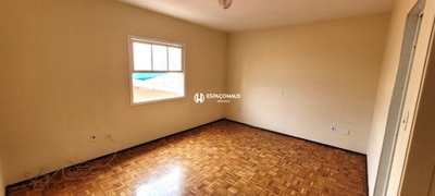 Casa, 3 quartos, 166 m² - Foto 3