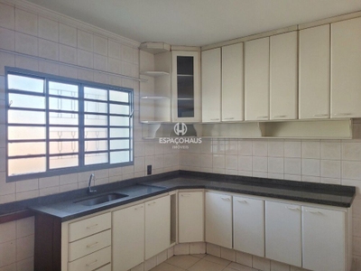 Casa, 3 quartos, 211 m² - Foto 5