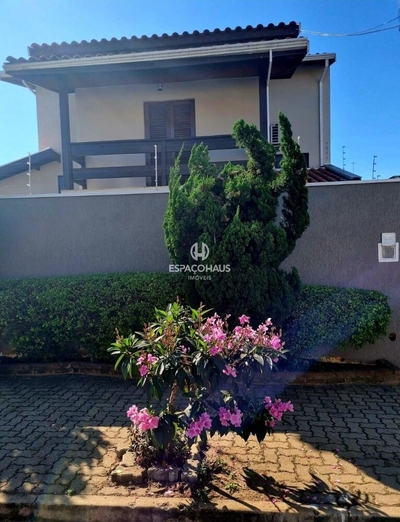 Casa, 5 quartos, 258 m² - Foto 3