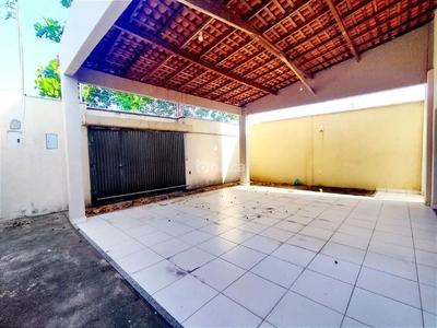 Casa, 3 quartos, 104 m² - Foto 2