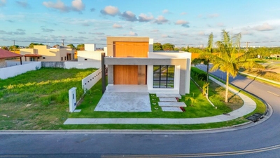 Casa, 4 quartos, 224 m² - Foto 1