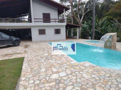 Chácara, 6 quartos, 2400 m² - Foto 1