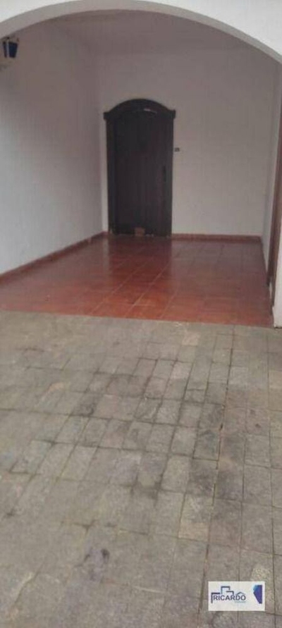 Casa, 4 quartos, 174 m² - Foto 1