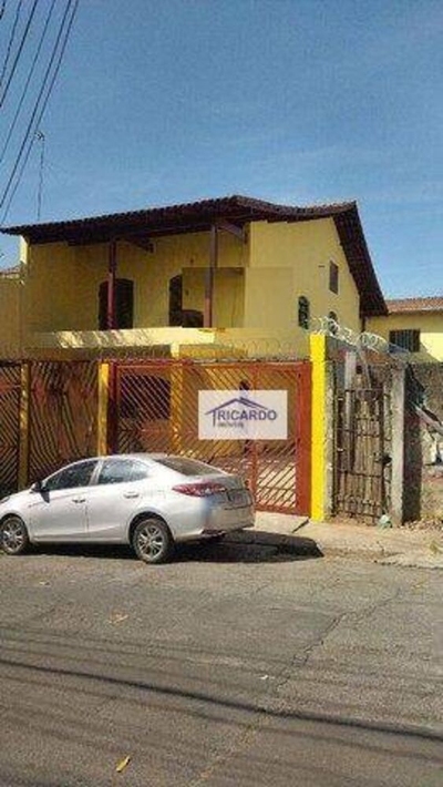 Sobrado, 3 quartos, 200 m² - Foto 3