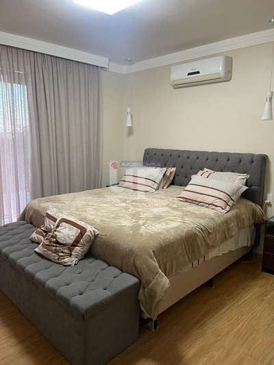 Casa, 3 quartos, 298 m² - Foto 4