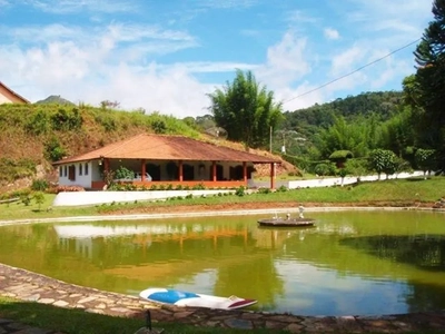 Sítio, 3 quartos, 28 hectares - Foto 1