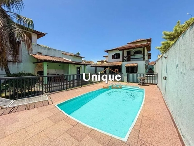 Casa, 5 quartos, 250 m² - Foto 1