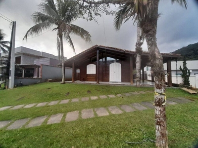 Casa, 4 quartos, 150 m² - Foto 1
