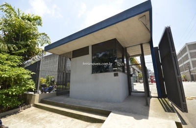 Depósito-Galpão, 812 m² - Foto 1