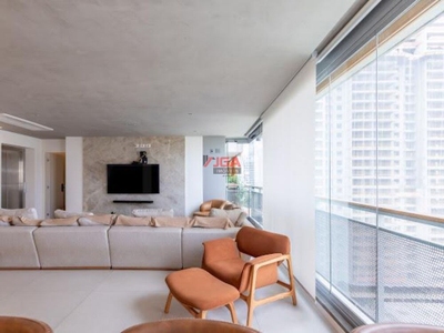 Apartamento, 3 quartos, 167 m² - Foto 1