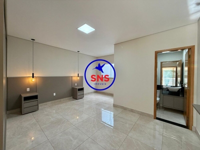 Sobrado, 8 quartos, 300 m² - Foto 1