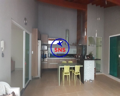 Casa, 3 quartos, 315 m² - Foto 2