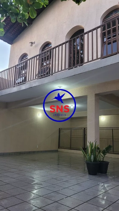 Casa, 5 quartos, 250 m² - Foto 2