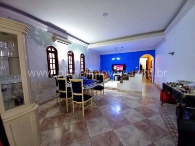 Sobrado, 3 quartos, 175 m² - Foto 1