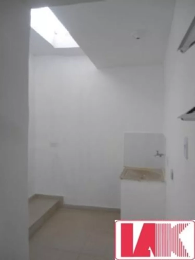 Casa, 1 quarto, 48 m² - Foto 2