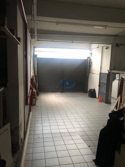 Depósito-Galpão, 1400 m² - Foto 1