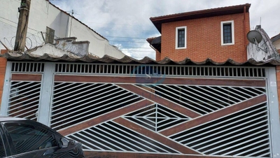 Sobrado, 3 quartos, 240 m² - Foto 1