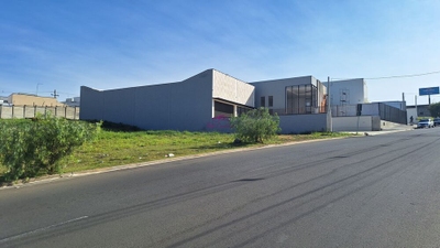 Loteamento e Condomínio, 702 m² - Foto 5