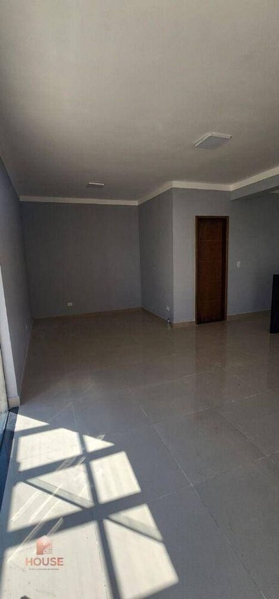 Chácara, 3 quartos, 808 m² - Foto 1