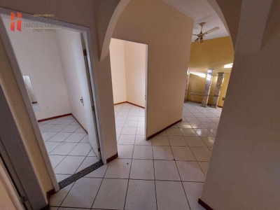 Casa, 5 quartos, 225 m² - Foto 4