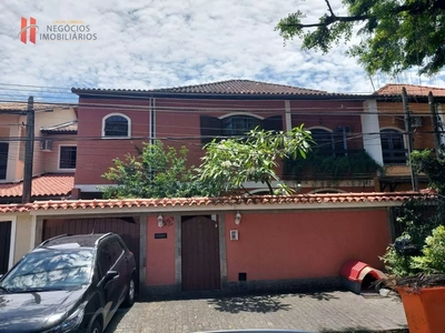 Casa, 3 quartos, 194 m² - Foto 2