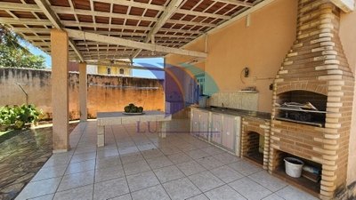 Casa, 4 quartos, 147 m² - Foto 2