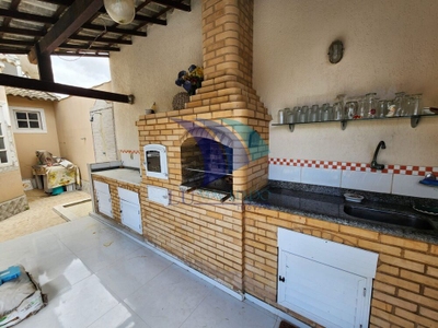 Casa, 4 quartos, 200 m² - Foto 1