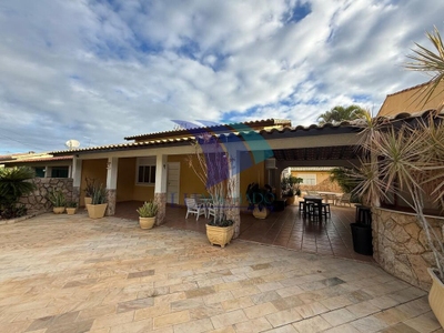 Casa, 4 quartos, 200 m² - Foto 4