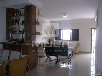 Casa, 4 quartos, 438 m² - Foto 1