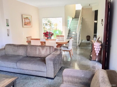 Casa, 6 quartos, 400 m² - Foto 1