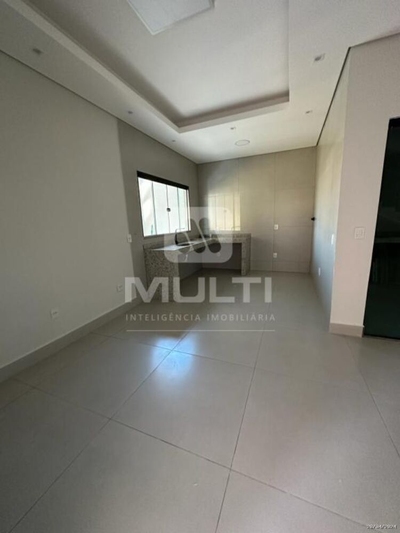 Casa, 3 quartos, 170 m² - Foto 2