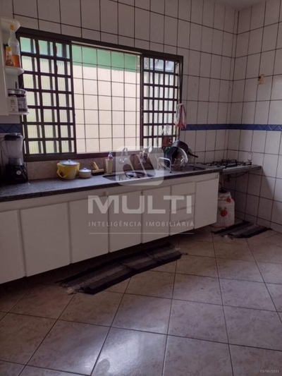 Casa, 3 quartos, 180 m² - Foto 3