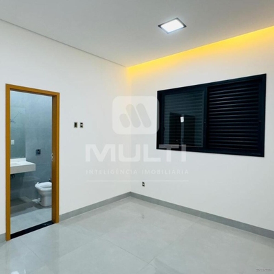 Casa, 3 quartos, 159 m² - Foto 2