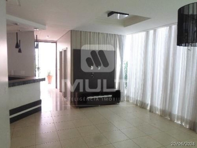 Casa, 3 quartos, 210 m² - Foto 2